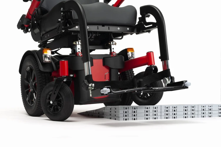Sigma C4 - frontview fronty axle.jpg