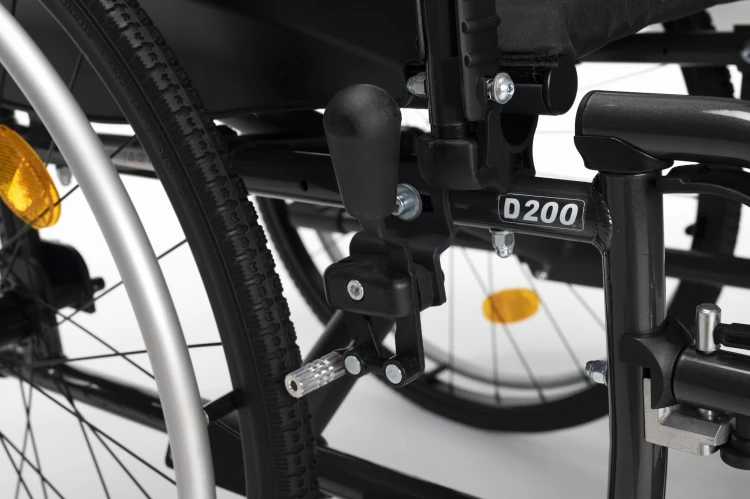 D200 C86 - Detail brakes.jpg