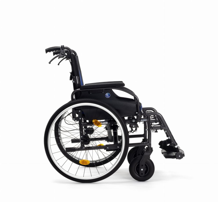 D200 Split C89 - Side view.jpg